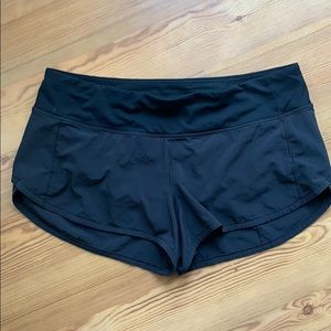 Lululemon speed up short